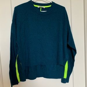 Cropped Hi Low Wool Sweater